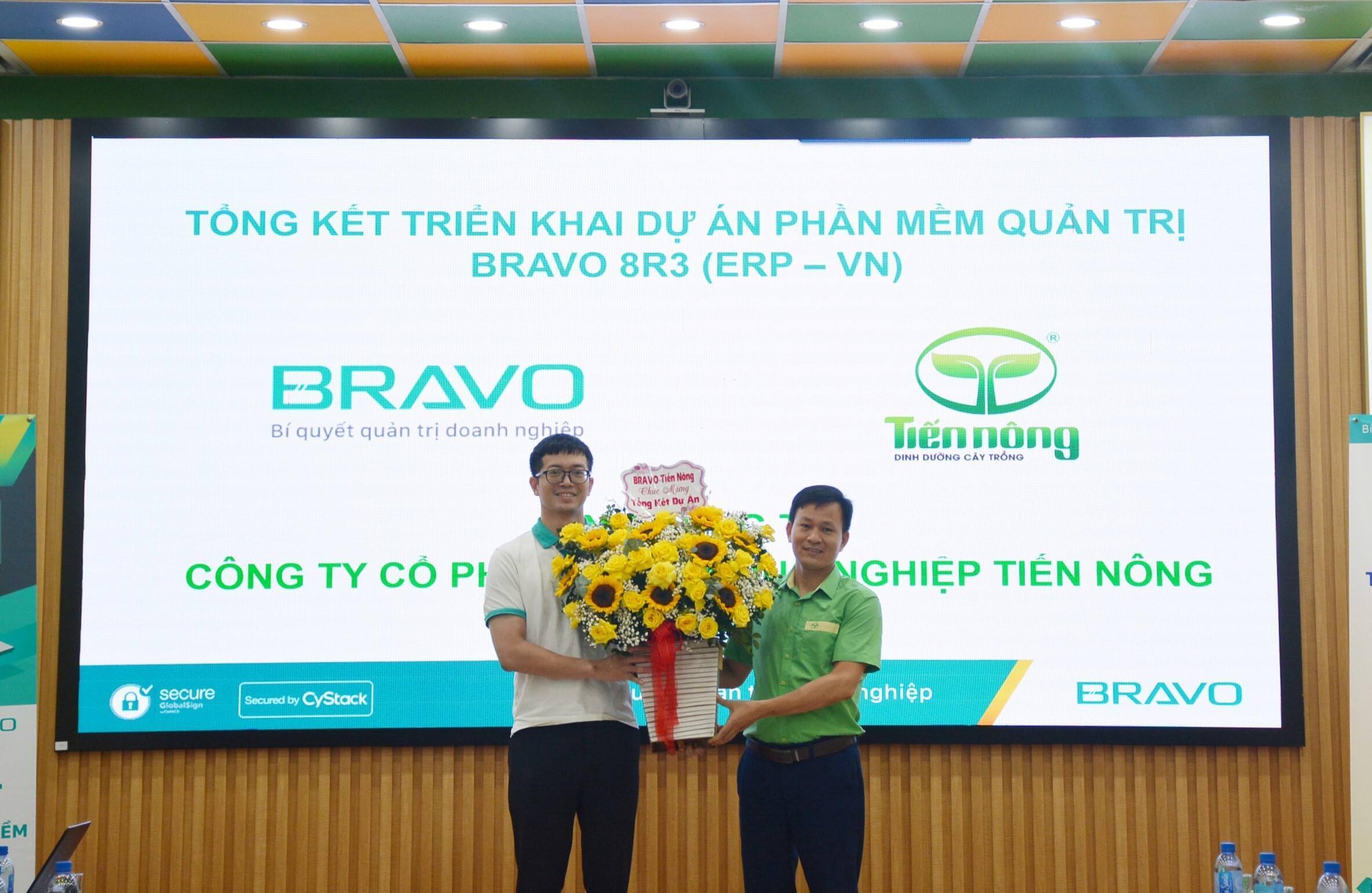 Thang9_4_nghiem-thu-bravo-erp-tai-tien-nong-8.jpg