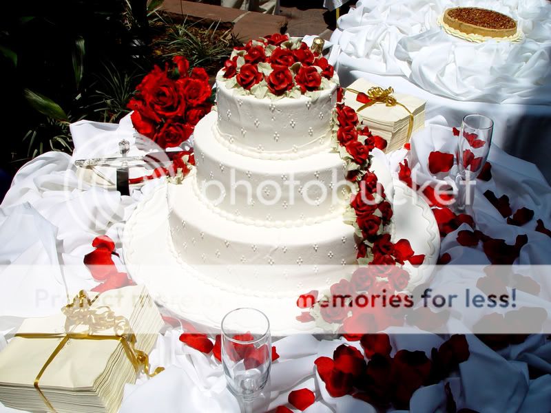 wedding-cake-horz.jpg