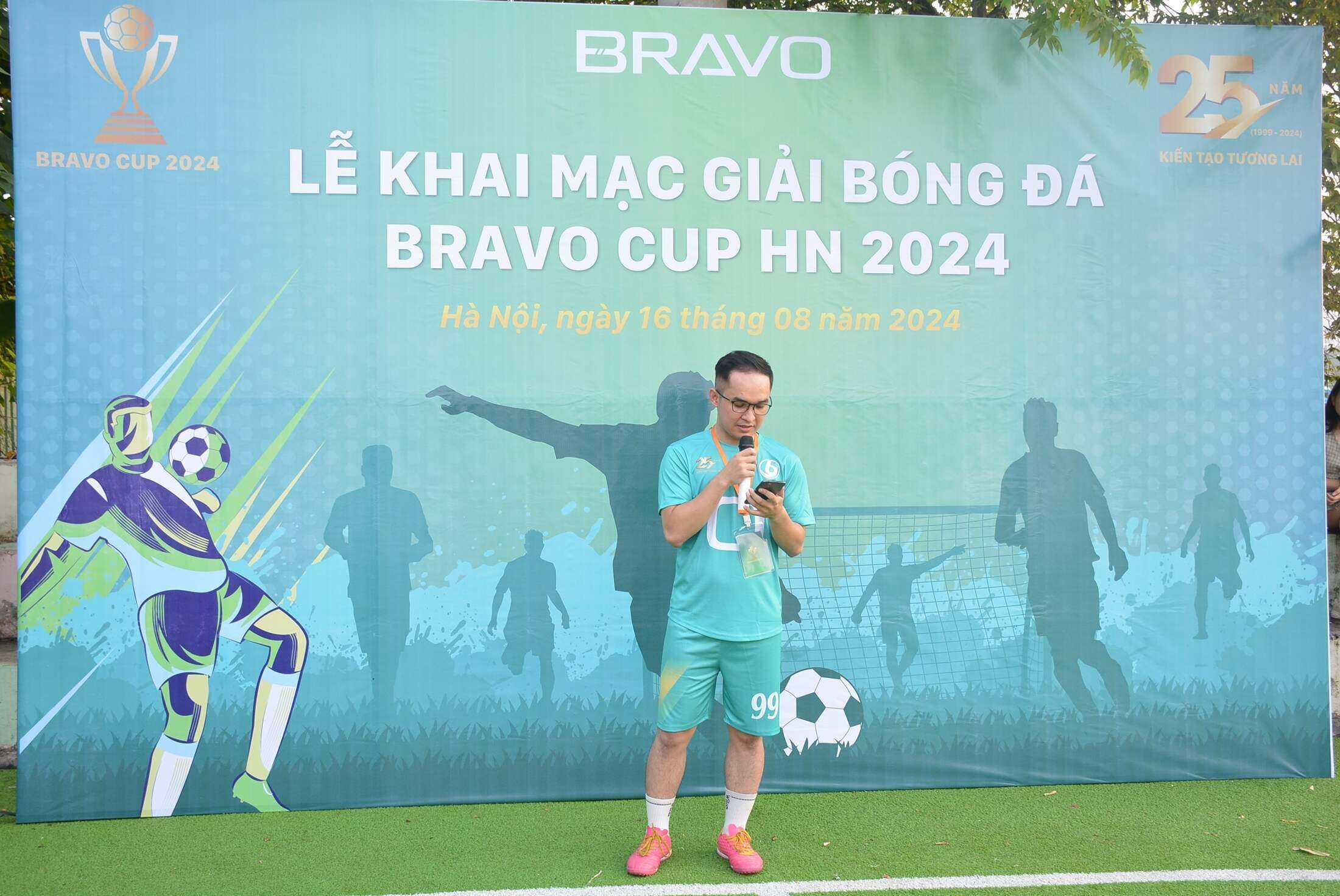 Tuyên thệ trước giải đấu bóng đá BRAVO Cup HN 2024