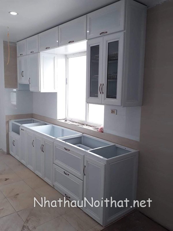 tu bep nhom kinh gia re 32