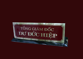 bien-chuc-danh-de-ban+%25284%2529.jpg