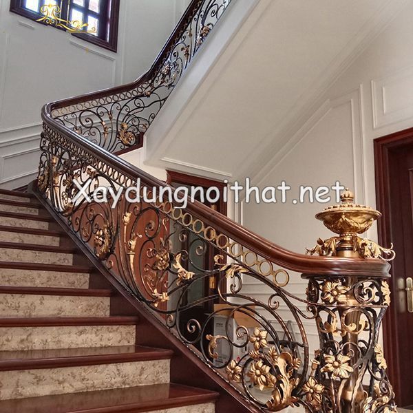 cau thang sat my thuat 12